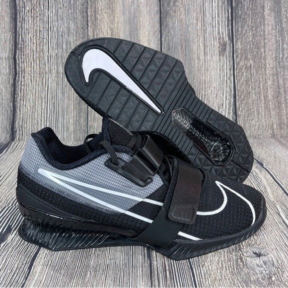 Nike Romaleos Weightlifting Shoes